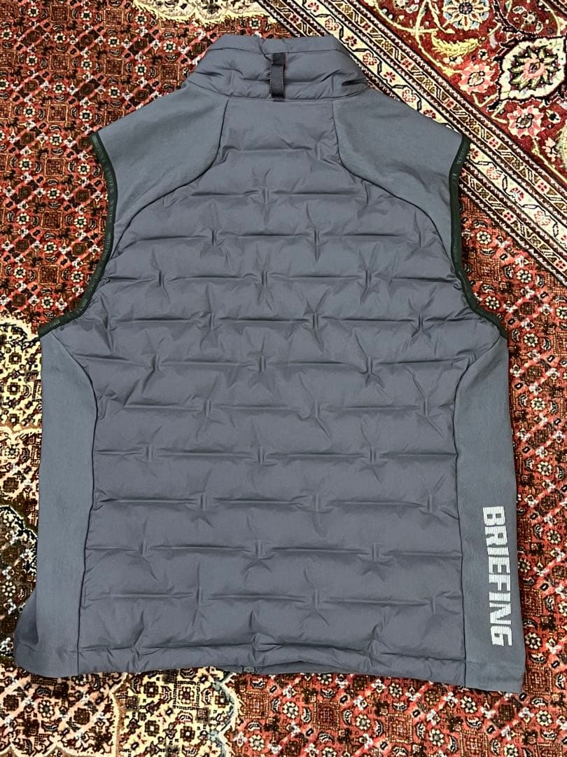 BRIEFING グレー ダウンベスト