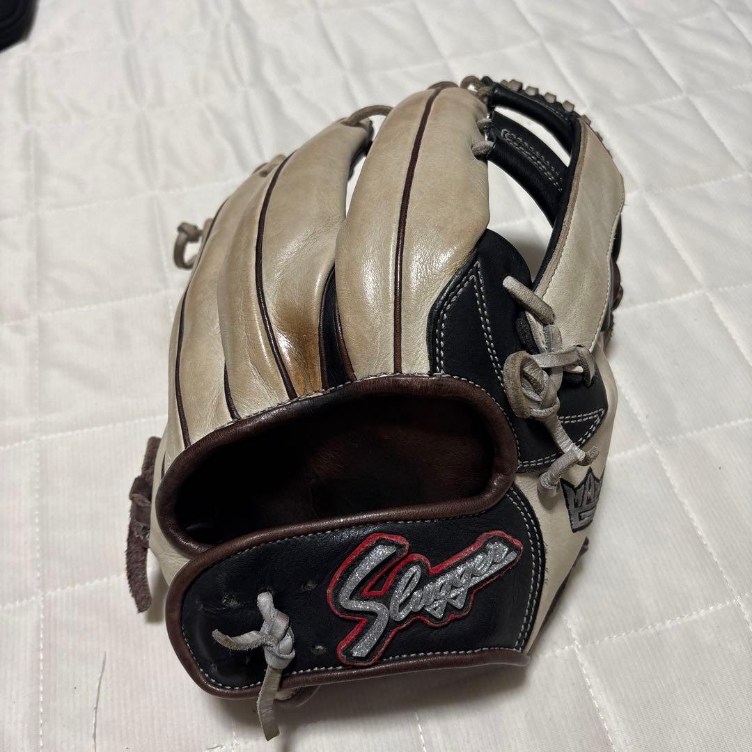 スラッガー軟式グローブ
