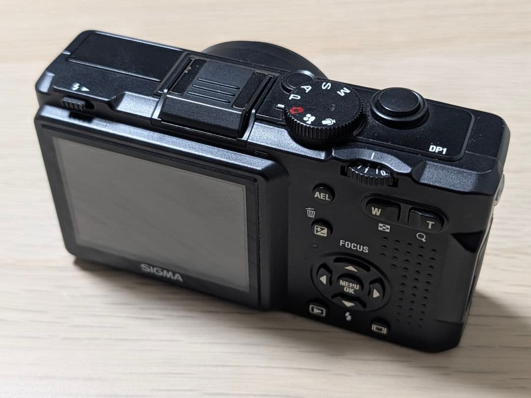 Sigma DP1 超接写セット　高級コンパクトデジタルカメラ