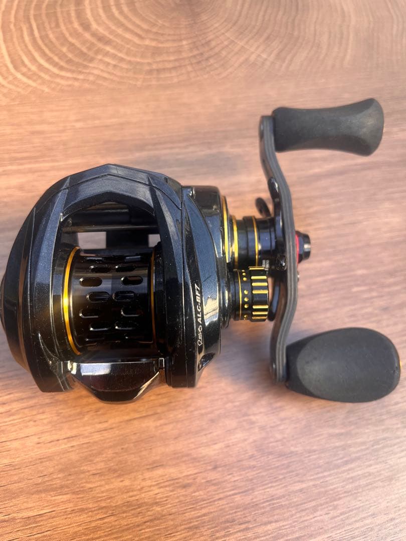 アブガルシア レボ ALC-BF7 右ハンドル ベイトフィネス