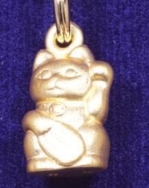 純金 ＊ まねき猫　御守り 縁起物