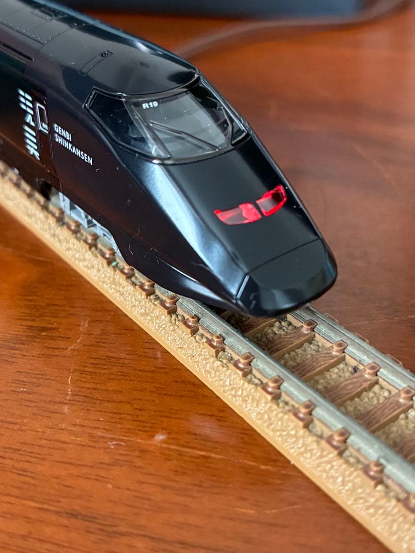 JR E3系上越新幹線(現美新幹線) tomix ライト点灯動力動作確認済