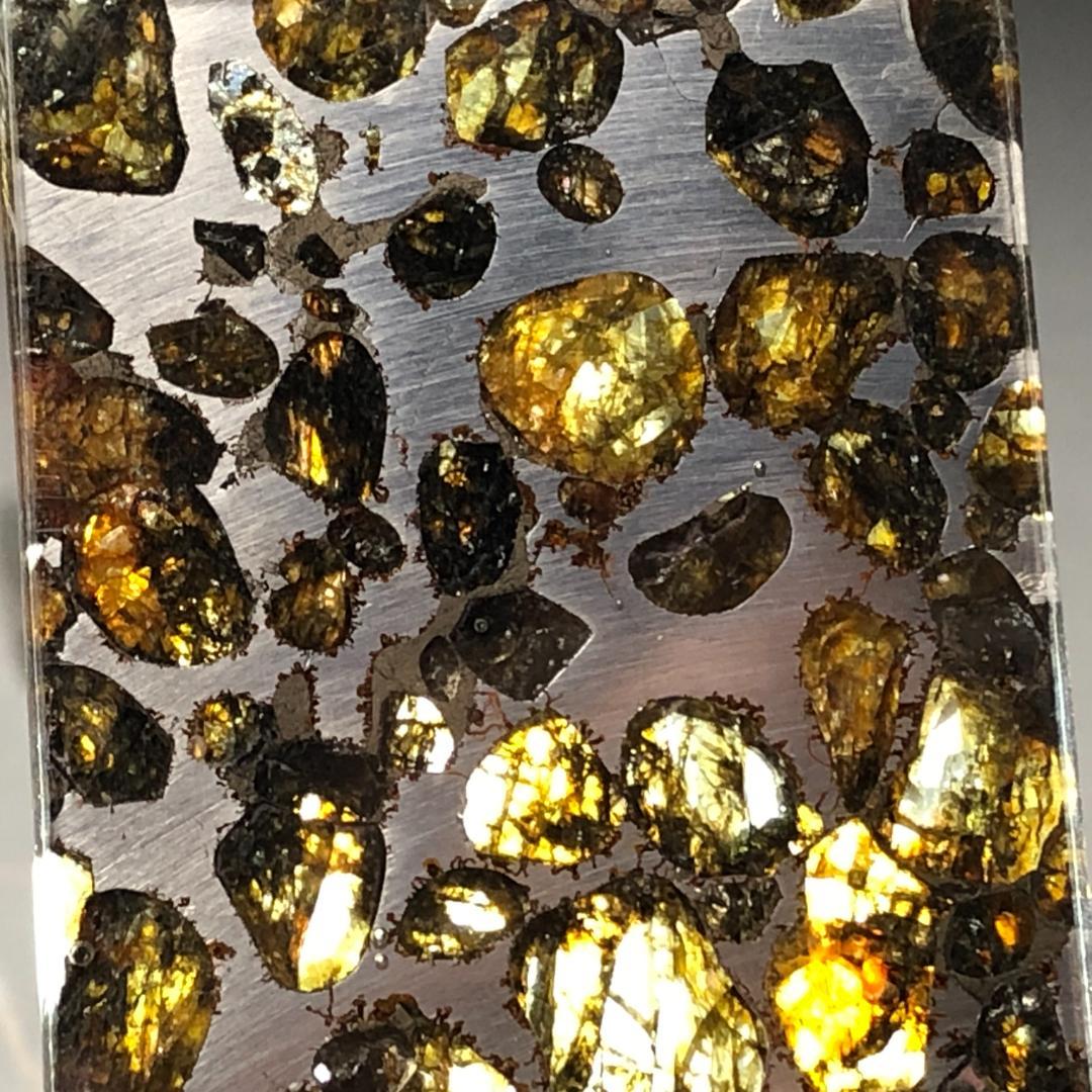 山*リ様 パラサイト隕石 隕石　石鉄隕石　セリコ隕石 美品　重さ約11ｇ　共箱