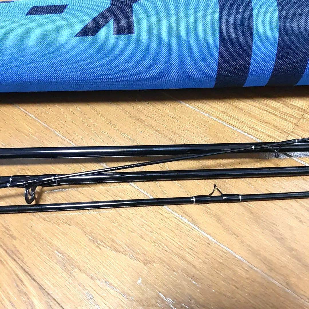 ★新品NEW！★ロングロッド★９ｆｔ★＃４番★マルチ弾性カーボン製★送料込み！★