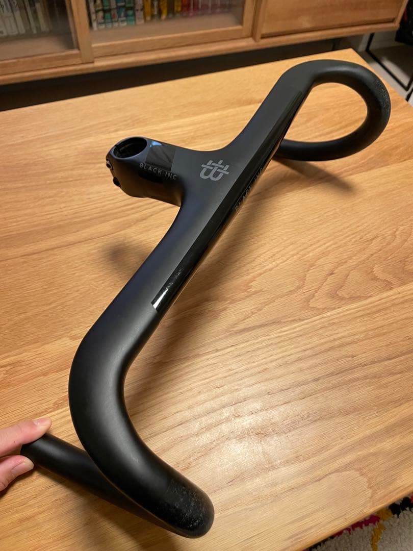 Black Inc. AB01 一体型ハンドルバー 420mm/90mm