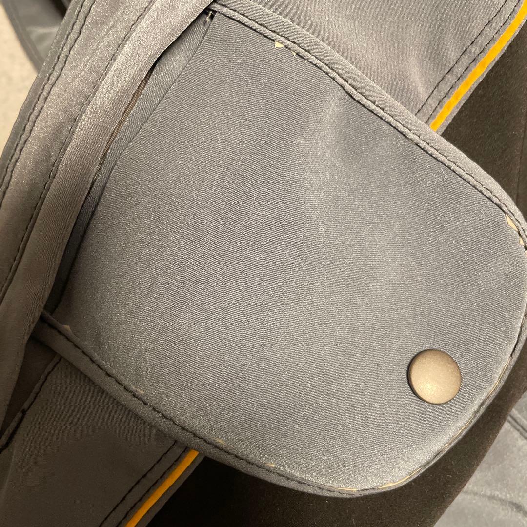 DESCENTE スキーウェア　スノボー　サイズS グレー　クリーニング済み