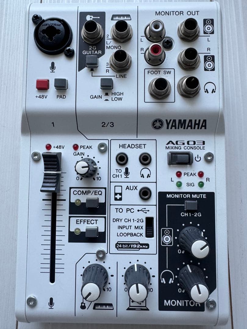 YAMAHA AG03 ミキシングコンソール