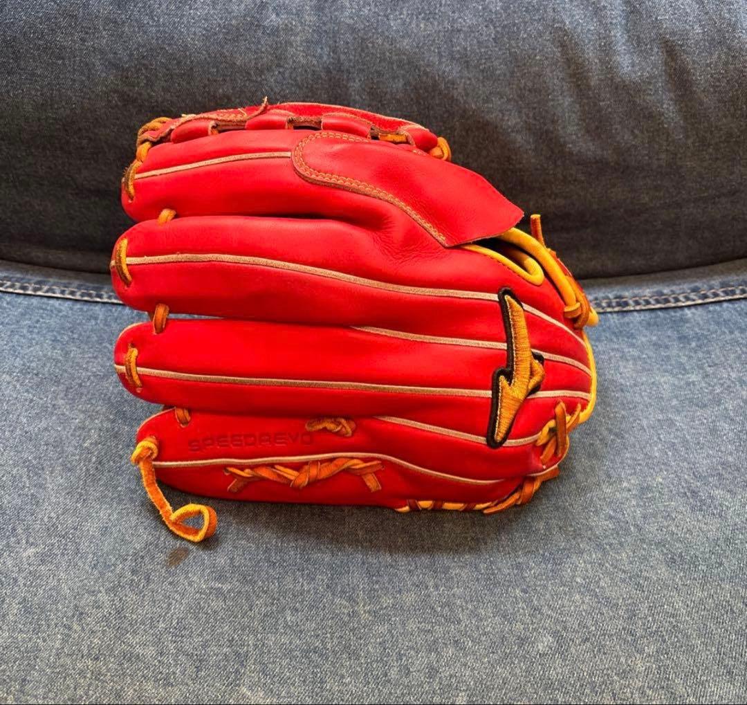 Mizuno Pro 軟式グローブ レッド