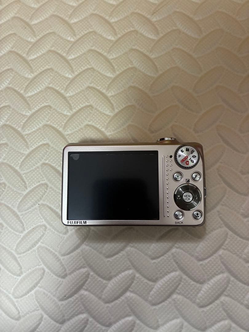 fujifilm&富士フイルム　f80exr シルバー　デジタルカメラ