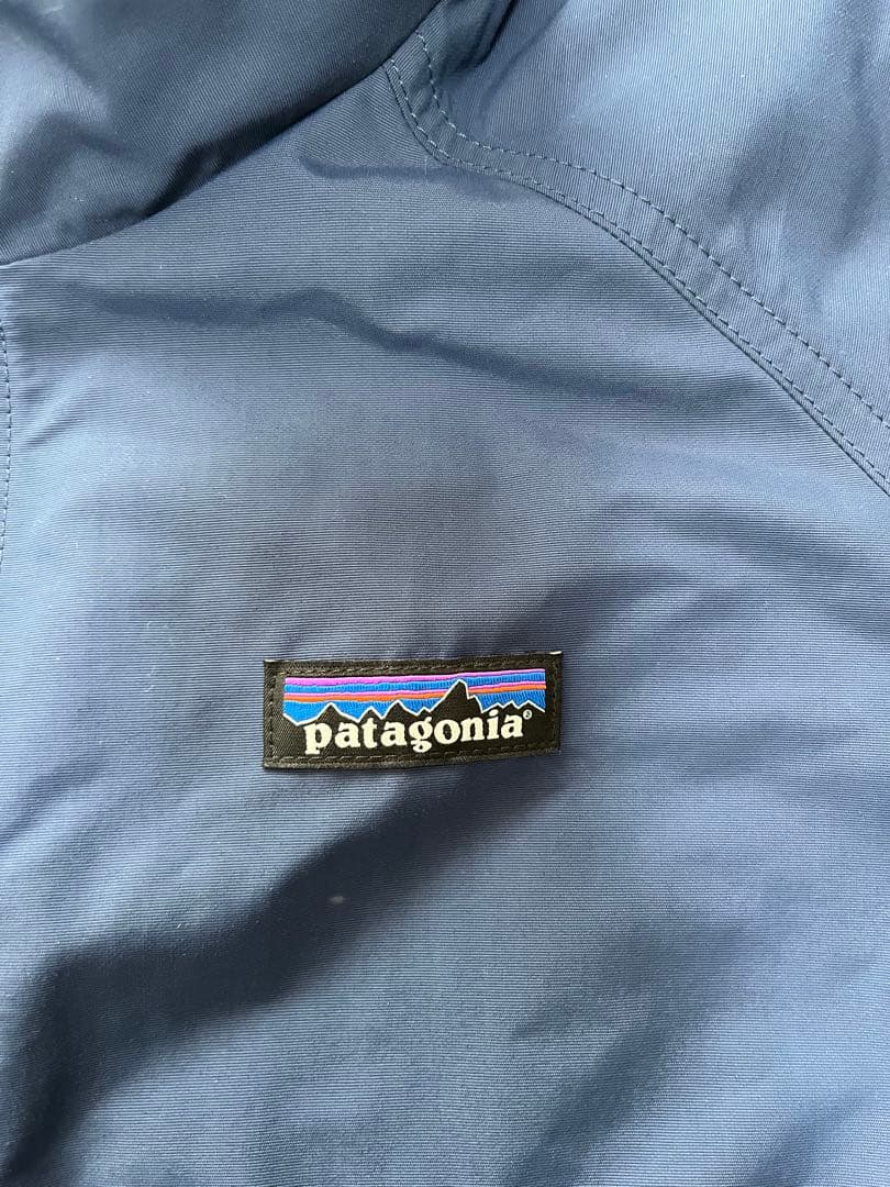 patagonia ネイビー ナイロンジャケット