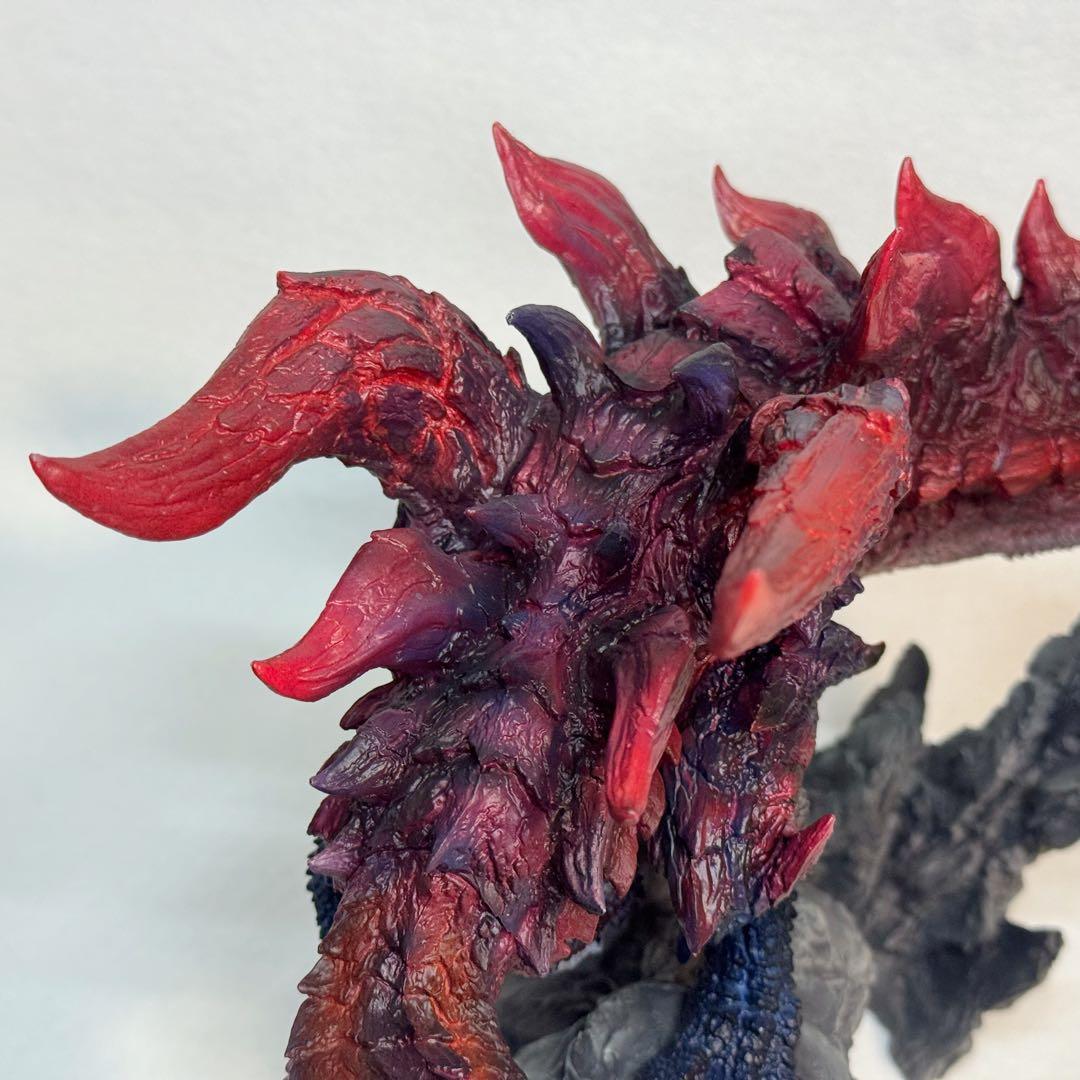 モンスターハンター　フィギュアビルダー クリエイターズモデル 燼滅刃ディノバルド