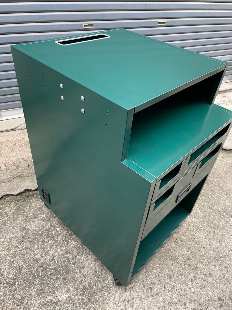 近隣配達可能　厚い鉄板　スチール製　レジ台　ツールキャビネット