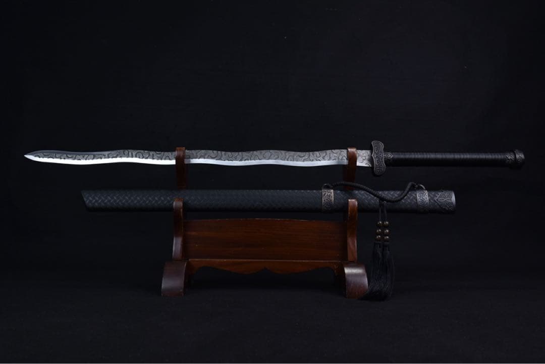 曲龍 模造刀 刀装具 日本刀 武具 鑑賞刀 居合刀 舞踊刀