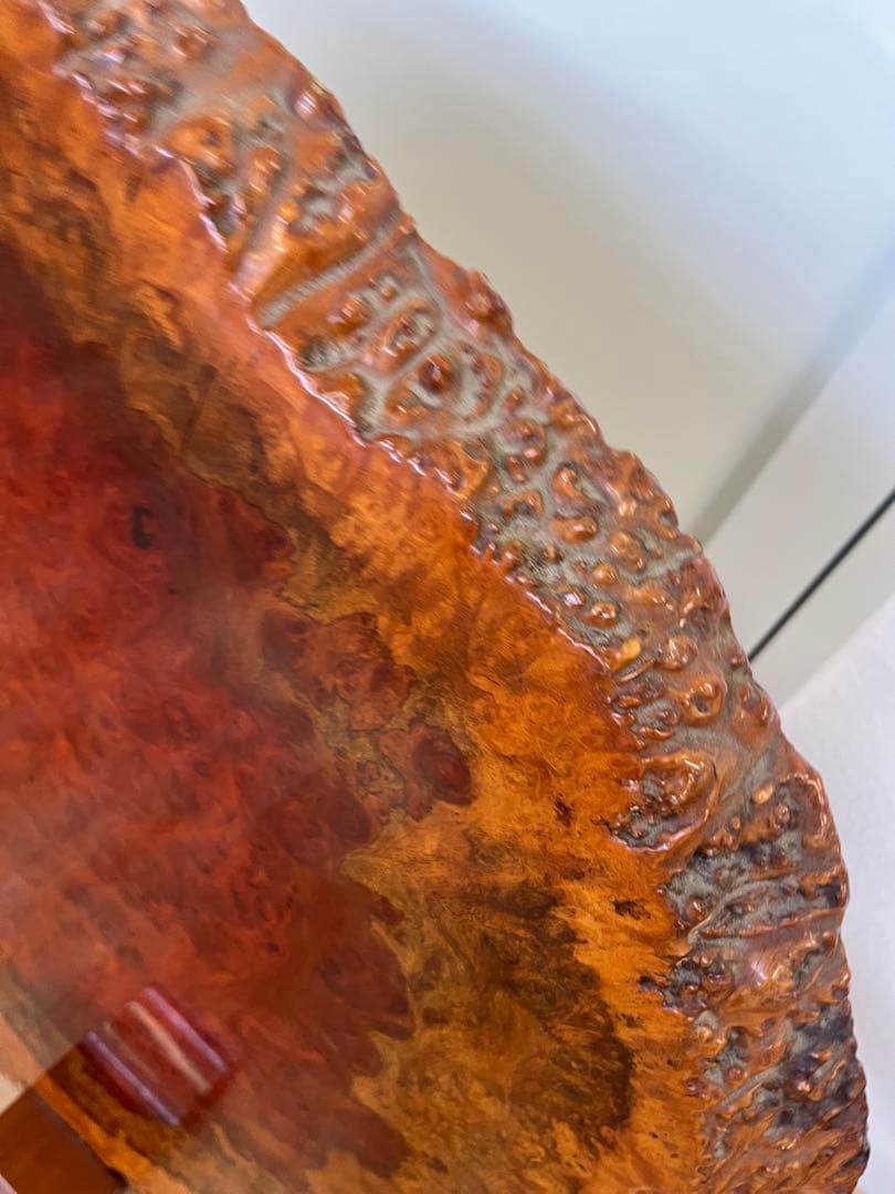 【希少】花梨瘤 衝立 一枚板 天然木　瘤杢 玉杢　光沢あり　スタンド付き