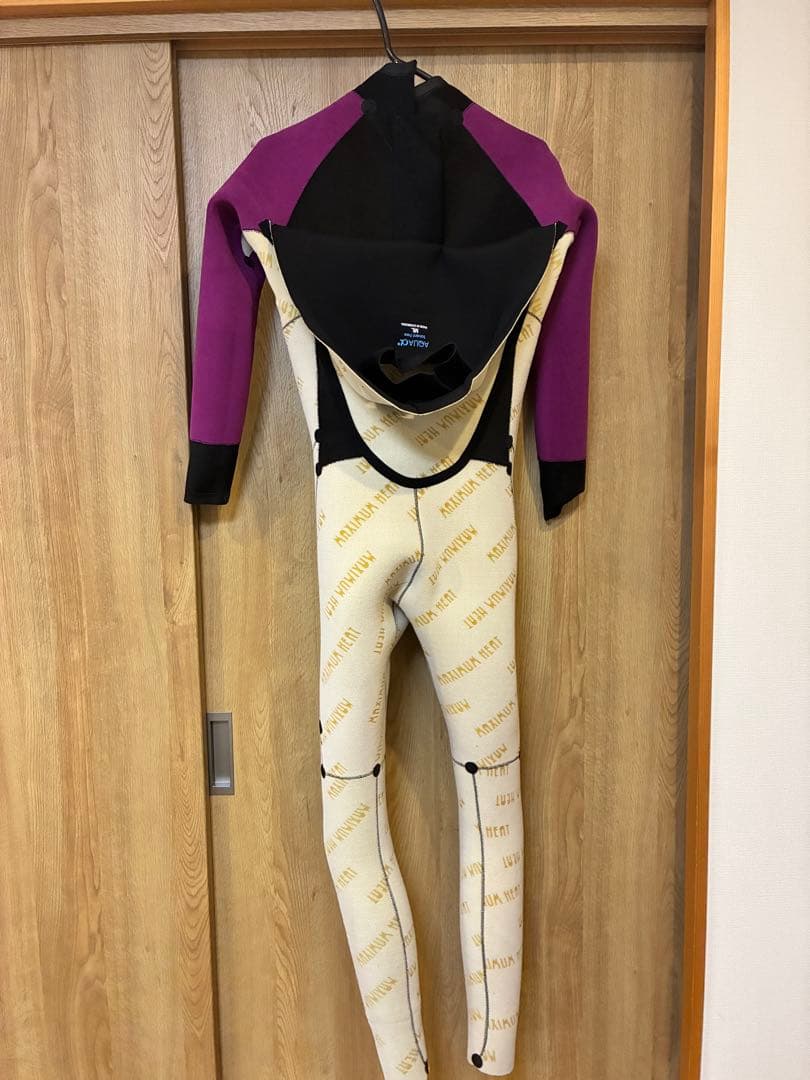 FELLOW セミドライ　試着のみ　バックジップ　5ミリ3ミリ　ウェットスーツ