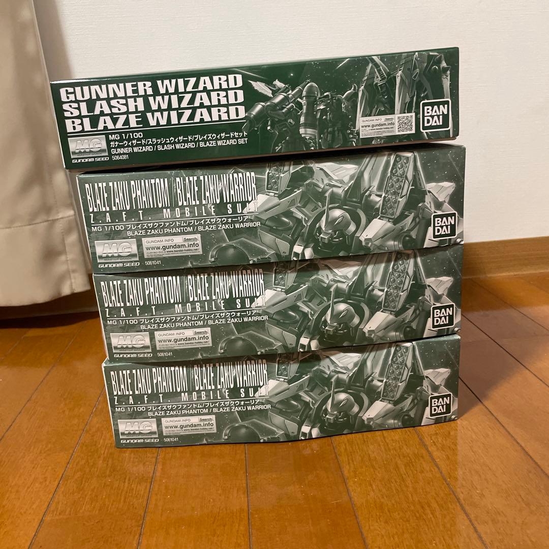 MG 1/100 ブレイズザク ✕３　MG1/100ザクウィザードセット
