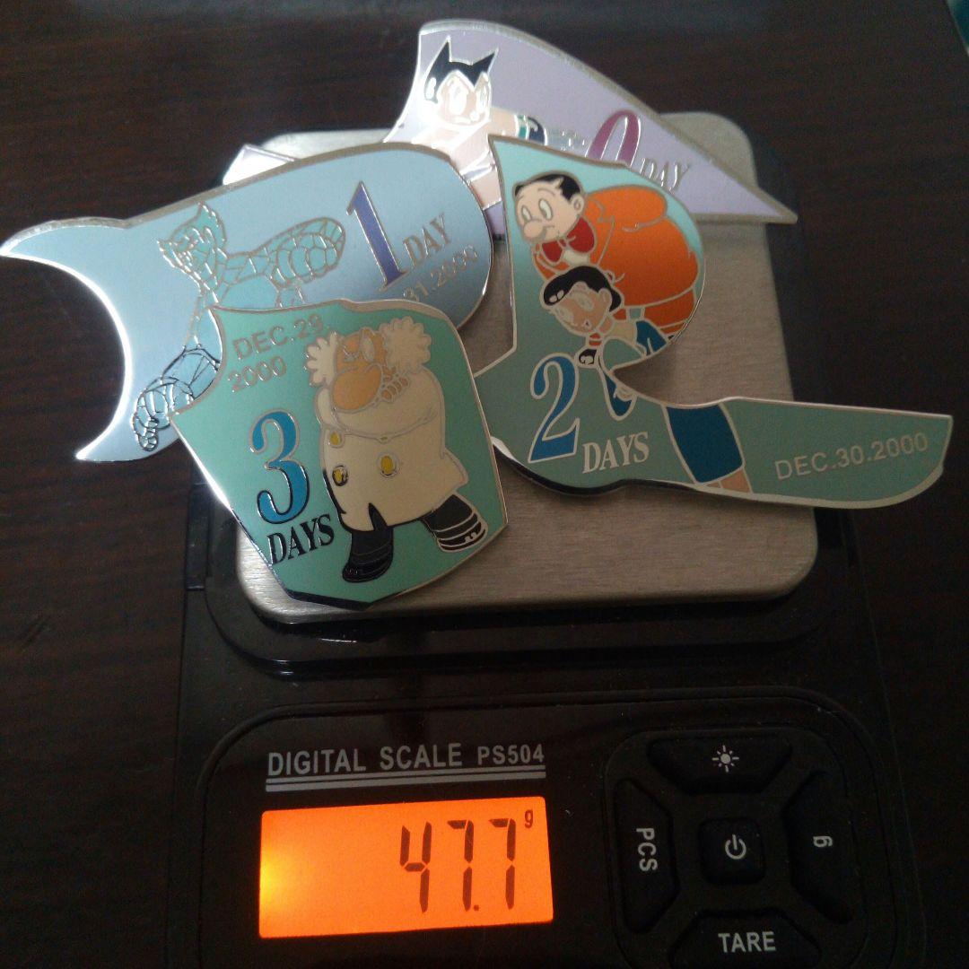 鉄腕アトム　純銀製　彩色美術ピンバッジ　カウントダウン 限定品 松本徽章謹製