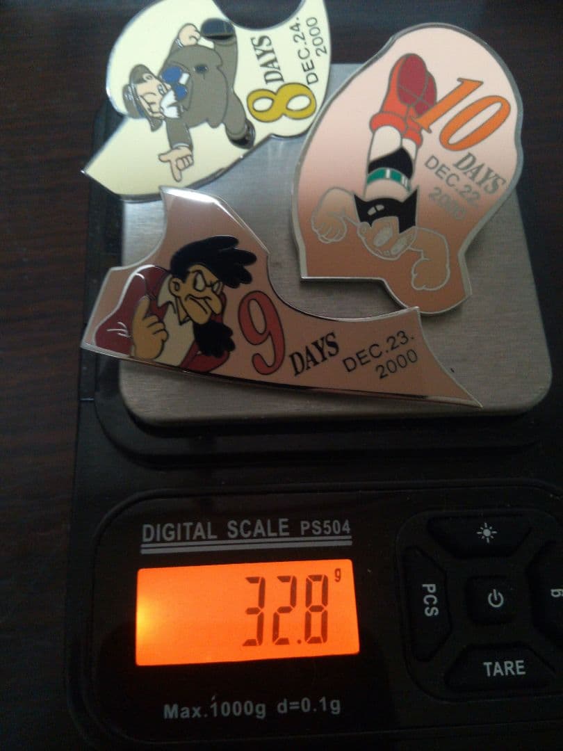 鉄腕アトム　純銀製　彩色美術ピンバッジ　カウントダウン 限定品 松本徽章謹製