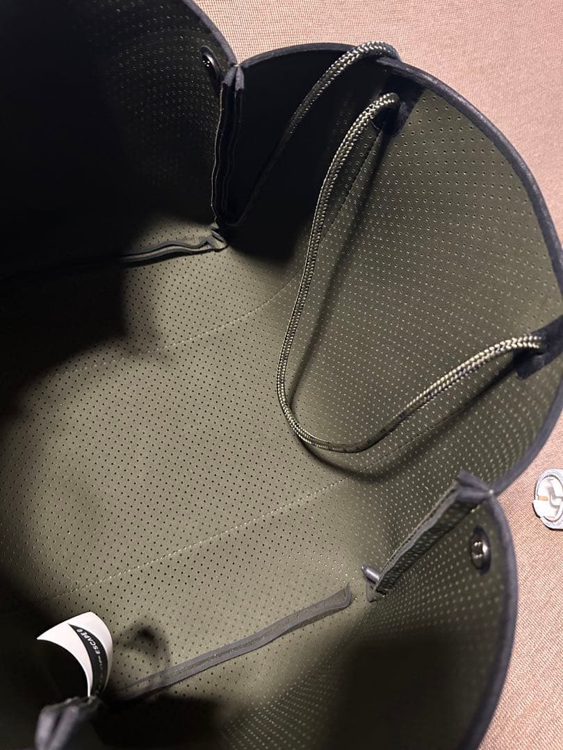 STATE OF ESCAPE カーキ