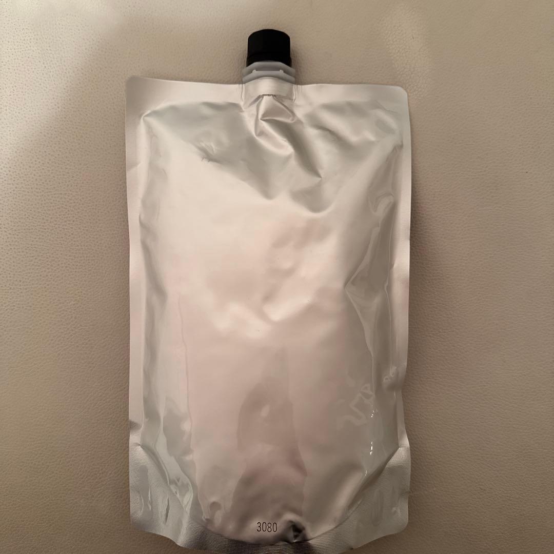 REVIローズモイスチャートリートメント詰め替え用1000g