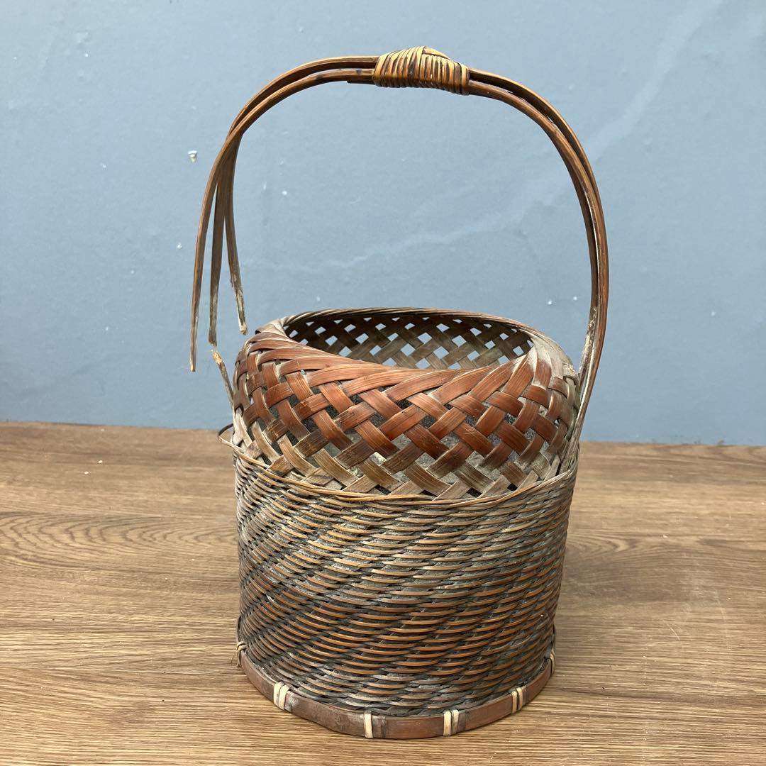 D-5 昭和レトロ 竹編み 花籠 花入れ 竹筒付き 華道具 茶道具 インテリア