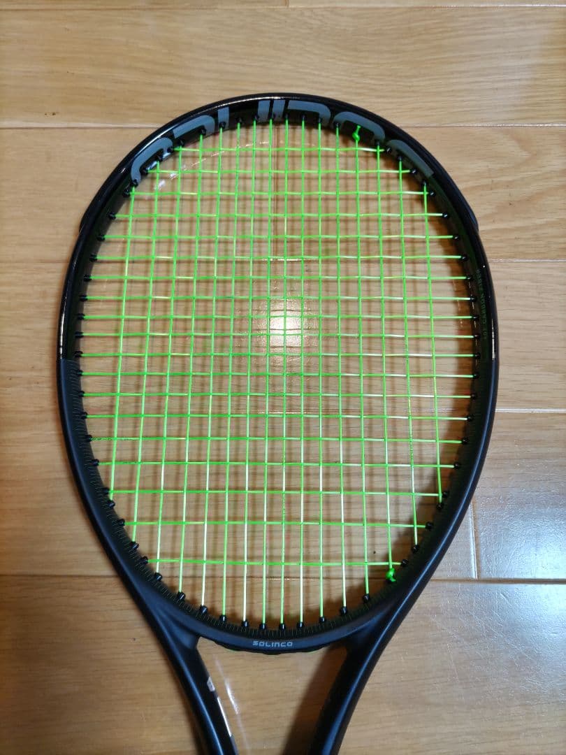 solinco blackout 300 極美品　実測値有り　ストリング張り立て