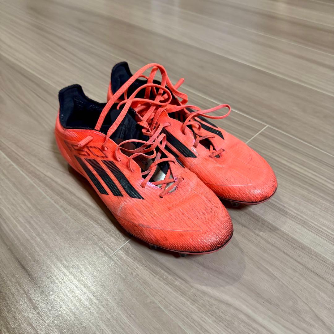 1月限定 F50 ELITE AG / 人工芝用