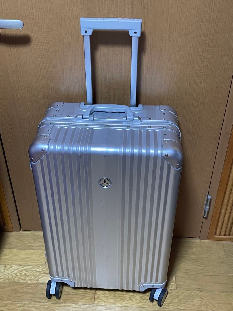 メルセデス・ベンツ アルミスーツケース　中古