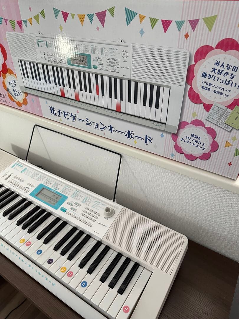 カシオ　光ナビゲーションキーボード