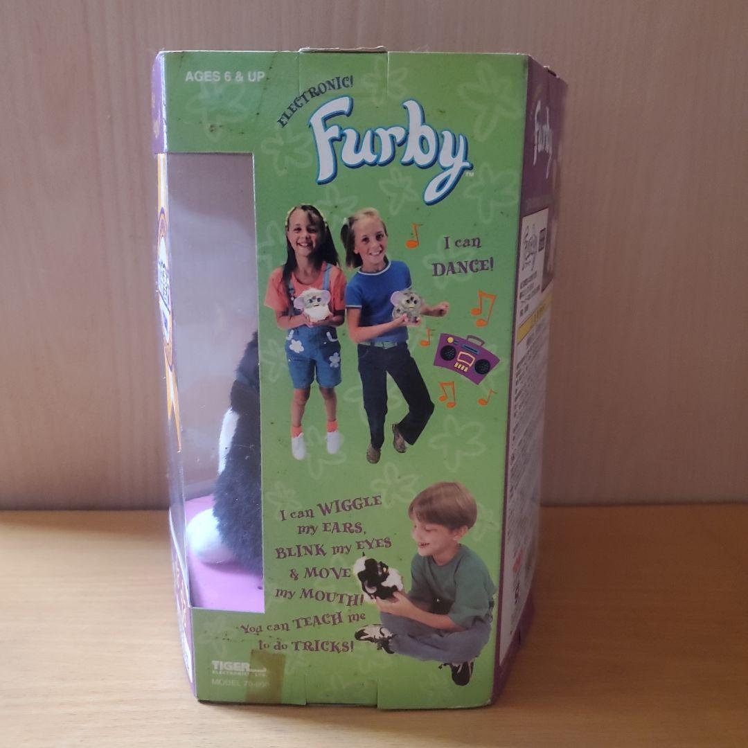 Furby 電子ぬいぐるみ 廃盤品　新品未開封品