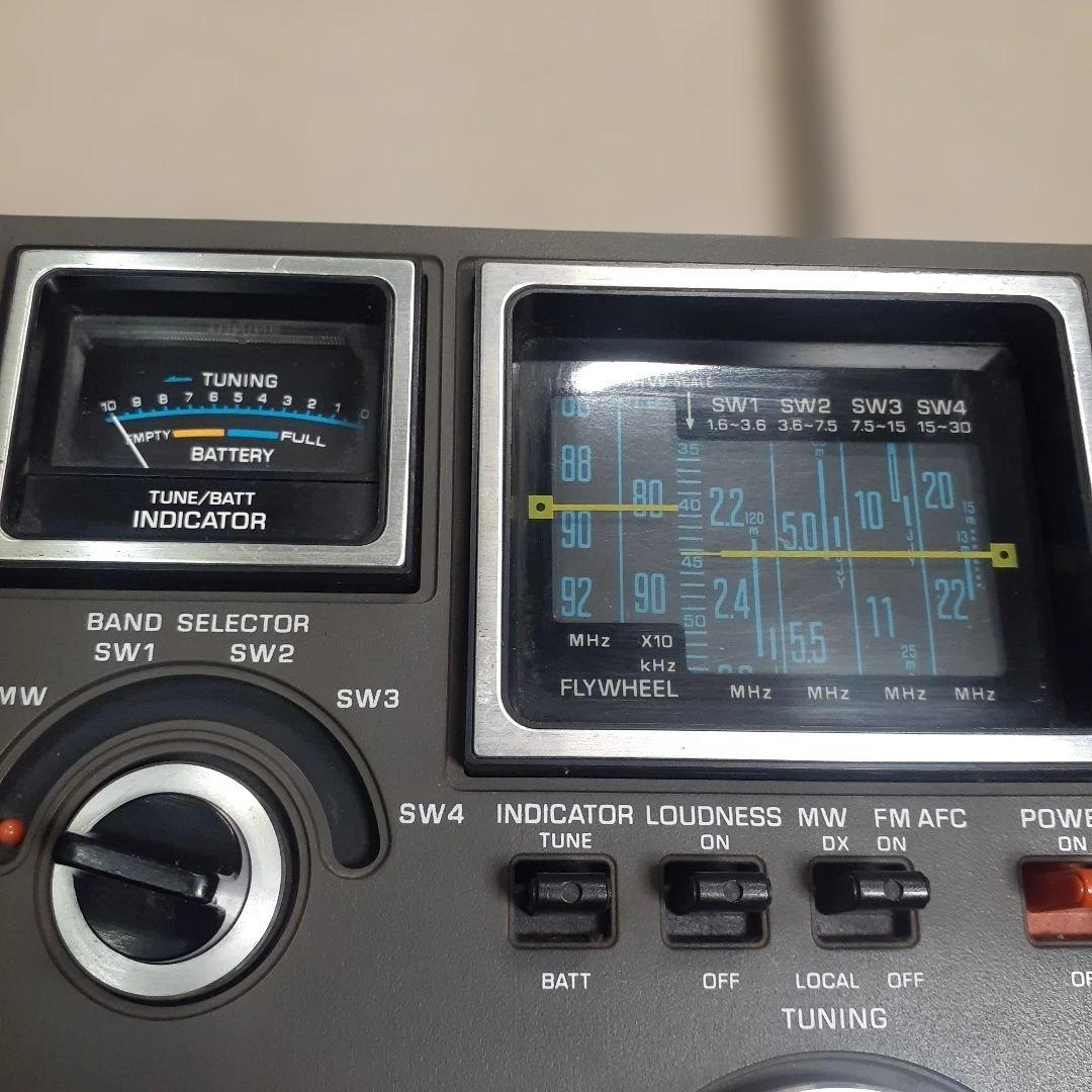 ナショナルパナソニックRF-1180 6BAND RECEIVER