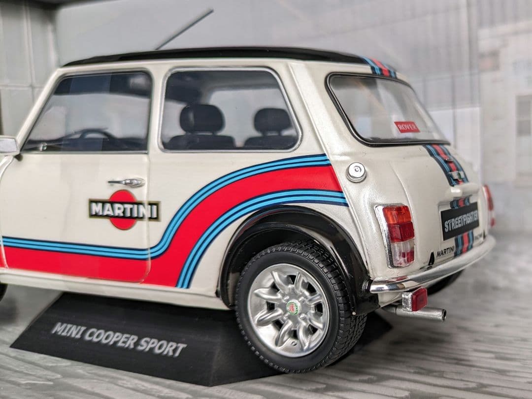 Solido 1/18 ミニクーパー スポーツ 1998 マルティニ カラー