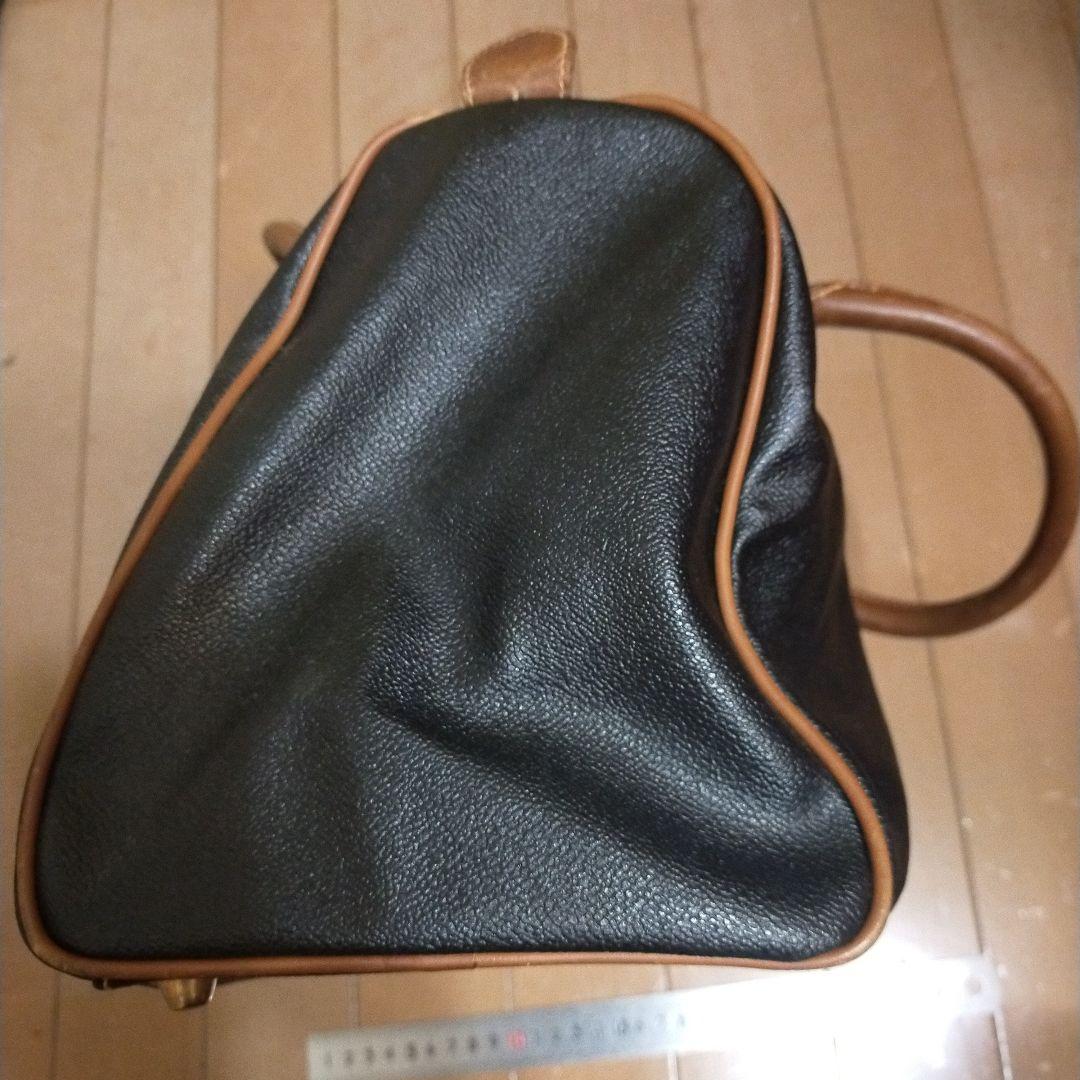 トラサルディ　黒 合成皮革 ボストンバッグ