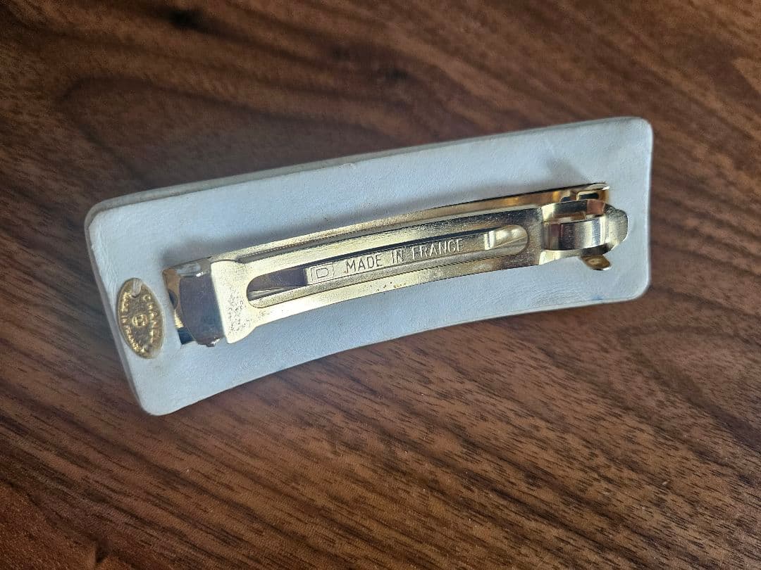 CHANEL ヴィンテージ ホワイトレザー バレッタ