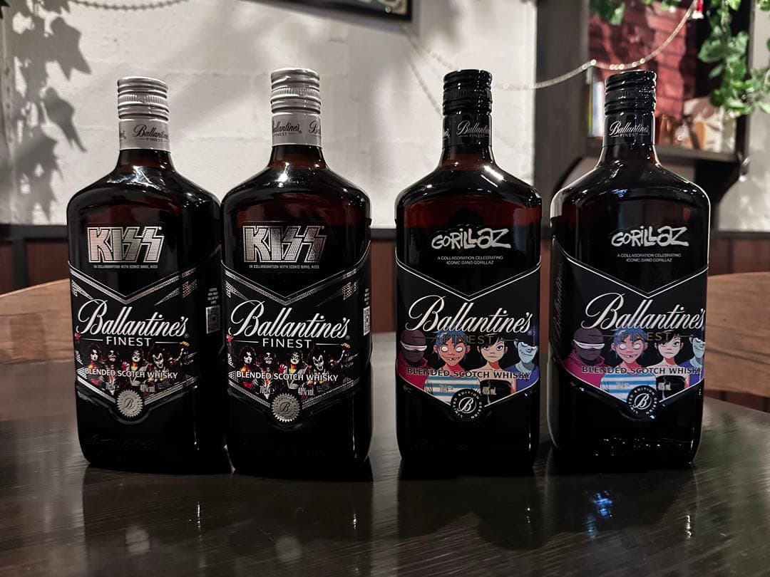 ウイスキー Ballantine's Finest KISS & Gorillaz