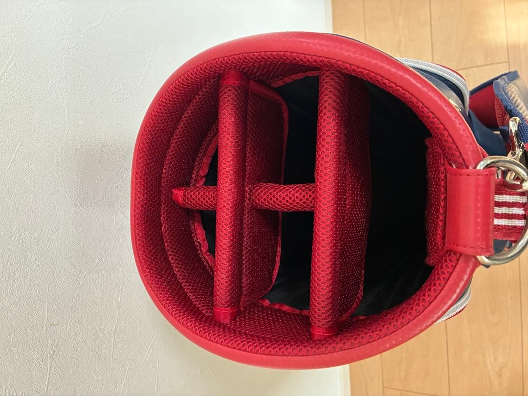 稀少！2015年モデル adidas(アディダス) キャディバッグ