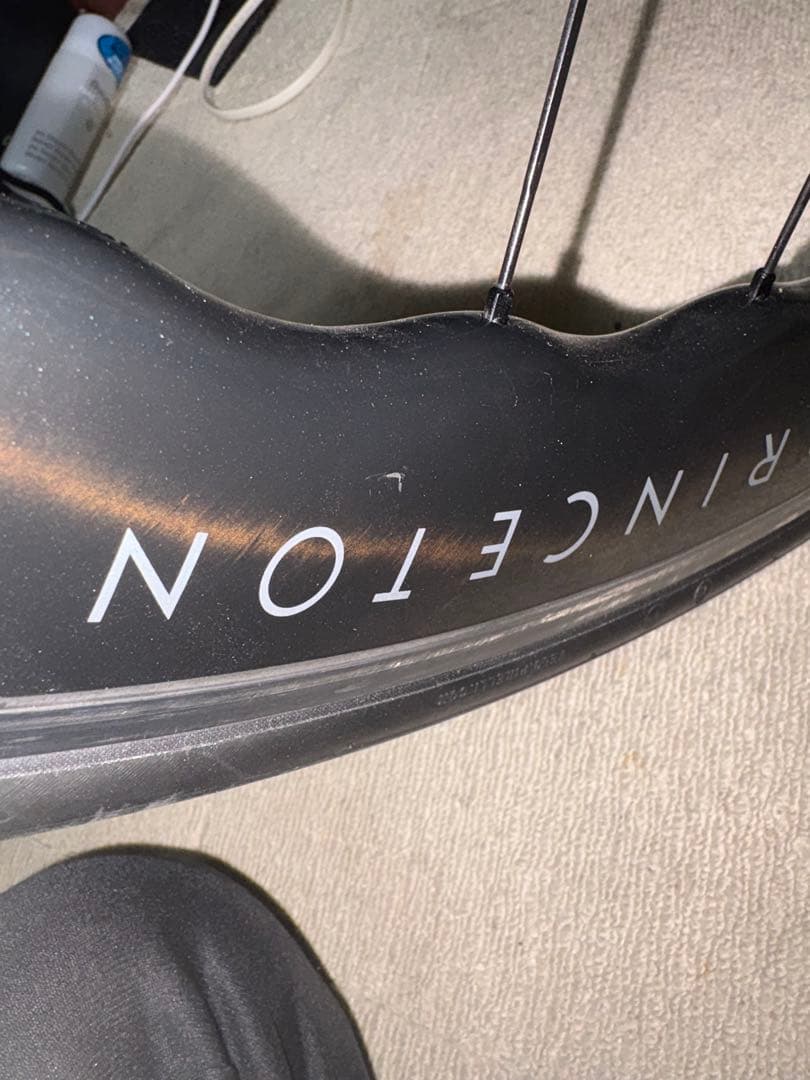 カーボンホイール