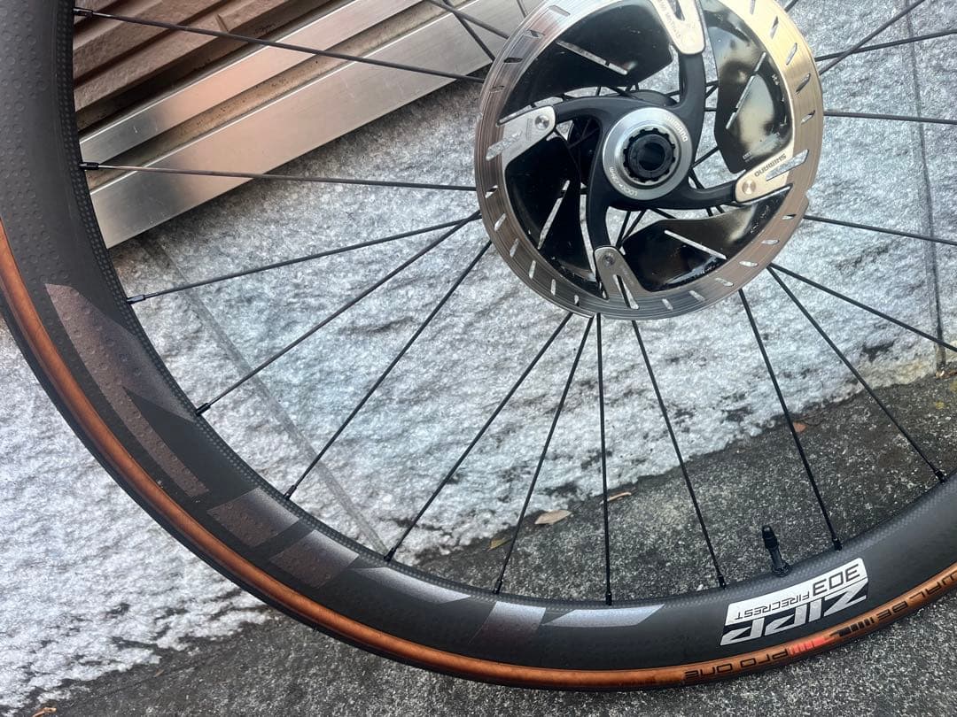 パーツ ZIPP 303 FIRECREST Tubeless Disc