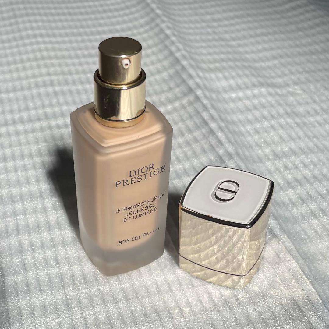 DIOR プレステージ ホワイト ル プロテクター UV ルミエール BB 01