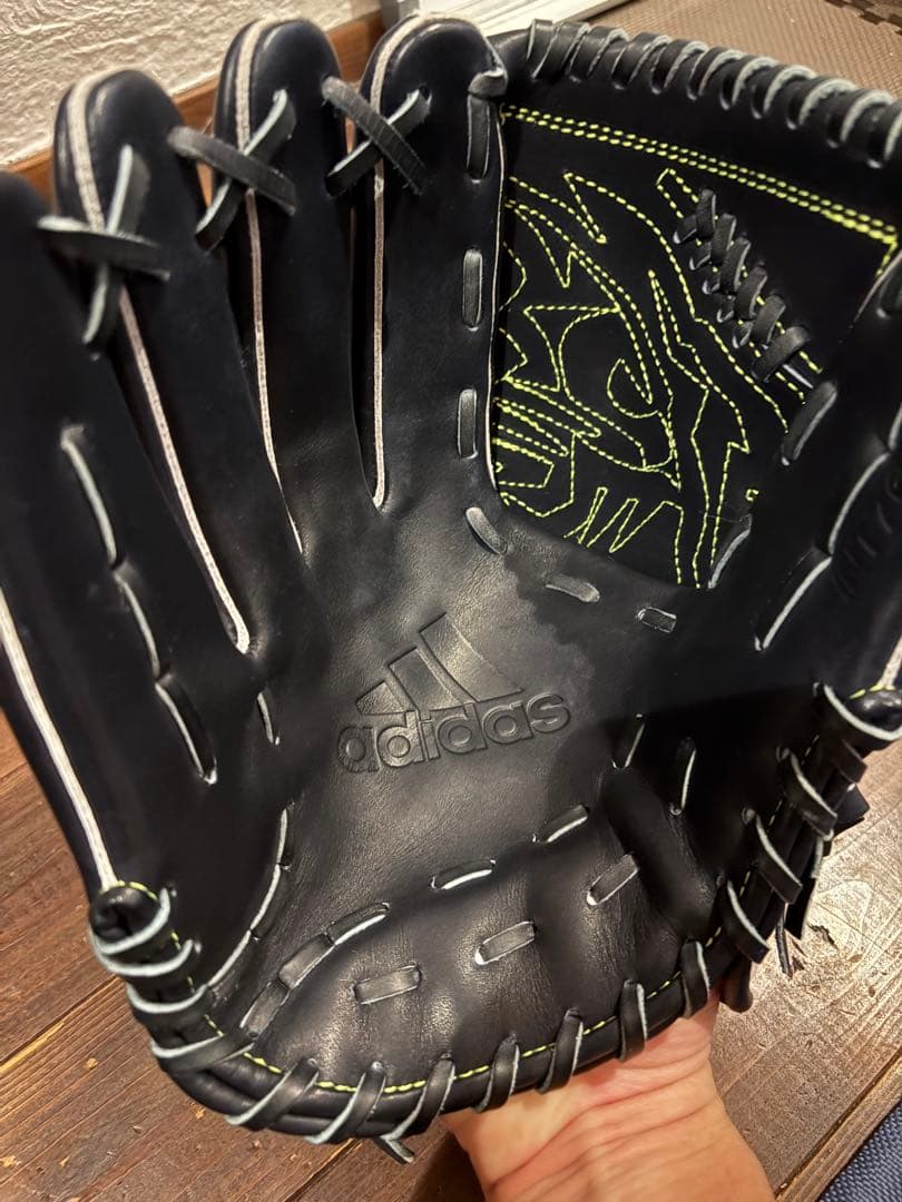 adidas 一般軟式用グローブ 黒　希少　左 投手　たぶん則本モデル