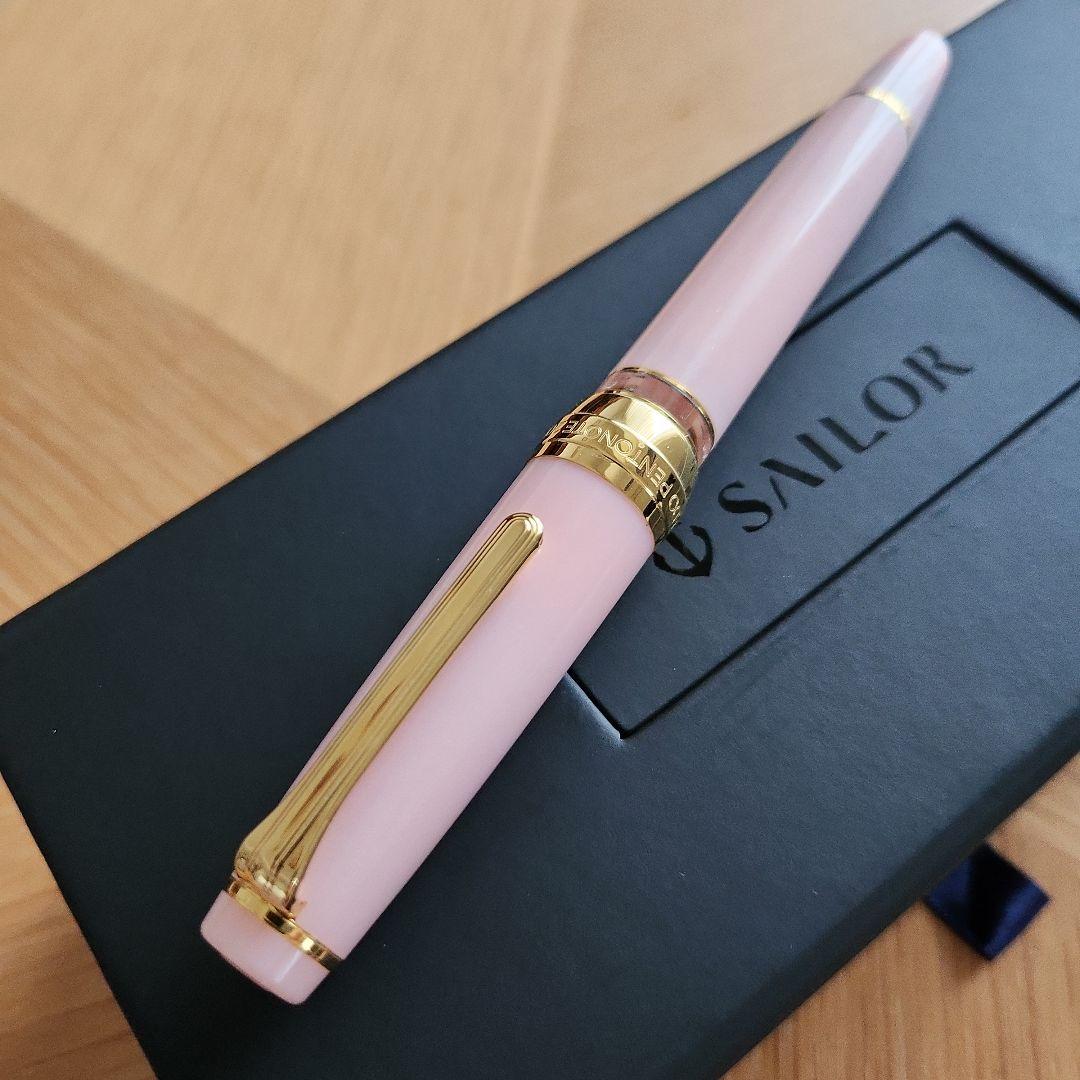 絶版品 入手困難 セーラー万年筆 レアロ 吸入式 EF ゆきのしたで 極細字