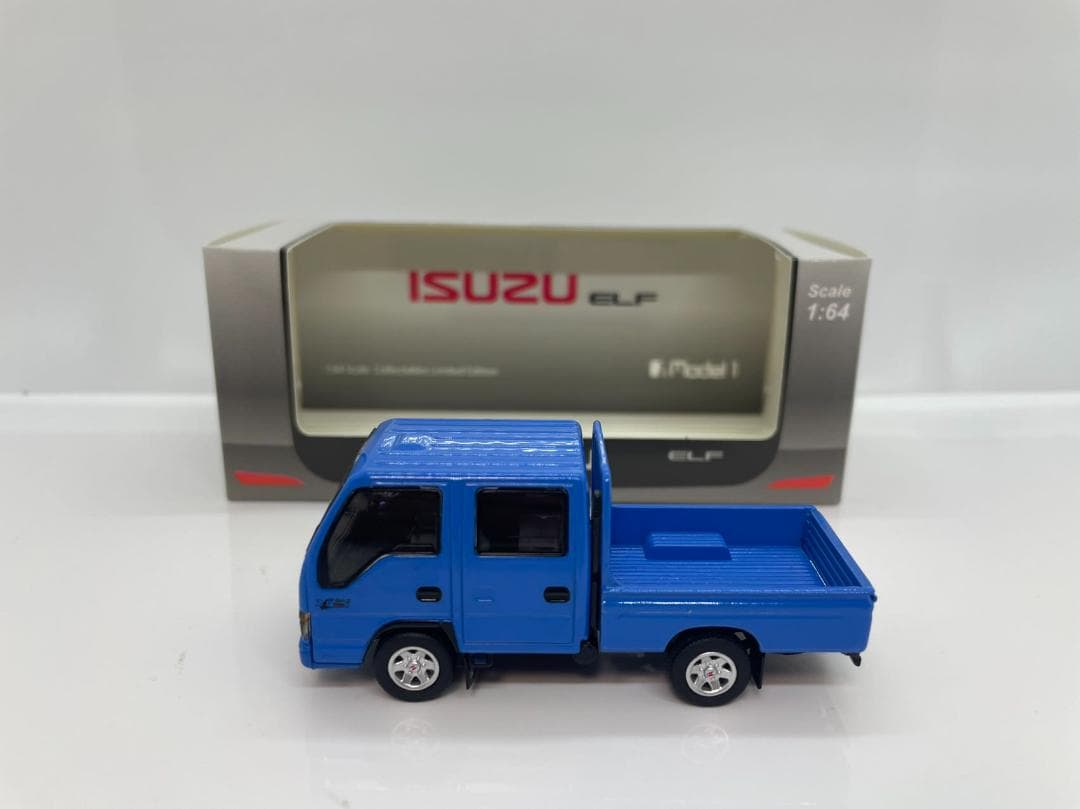 4R-742 Model 1 1/64 いすゞ ISUZU ELF Blue