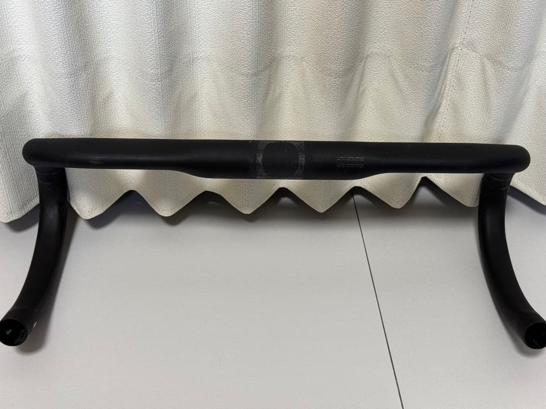 パーツ S-WORKS CARBON SHALLOW ROAD BAR