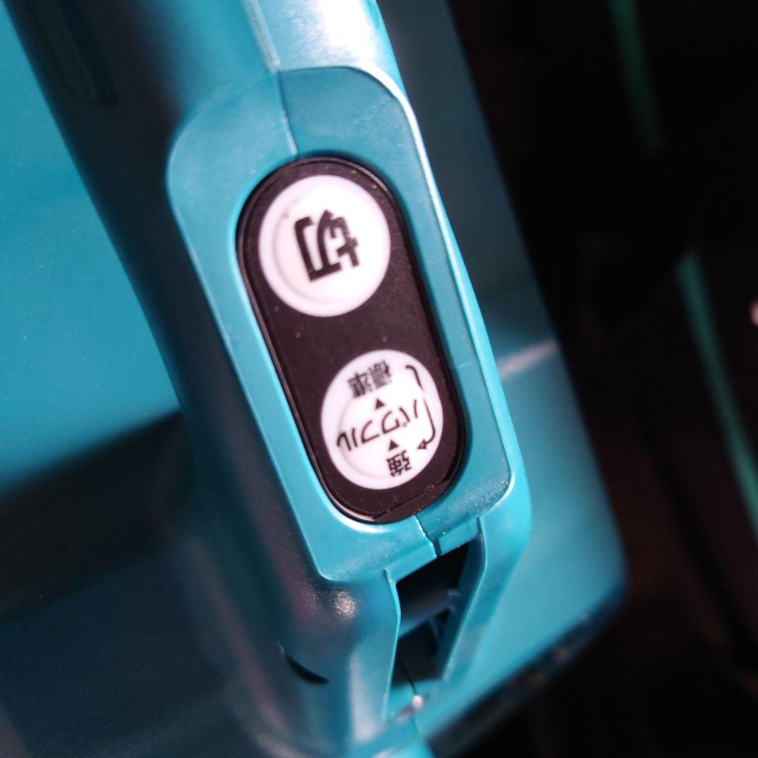 マキタ掃除機18V