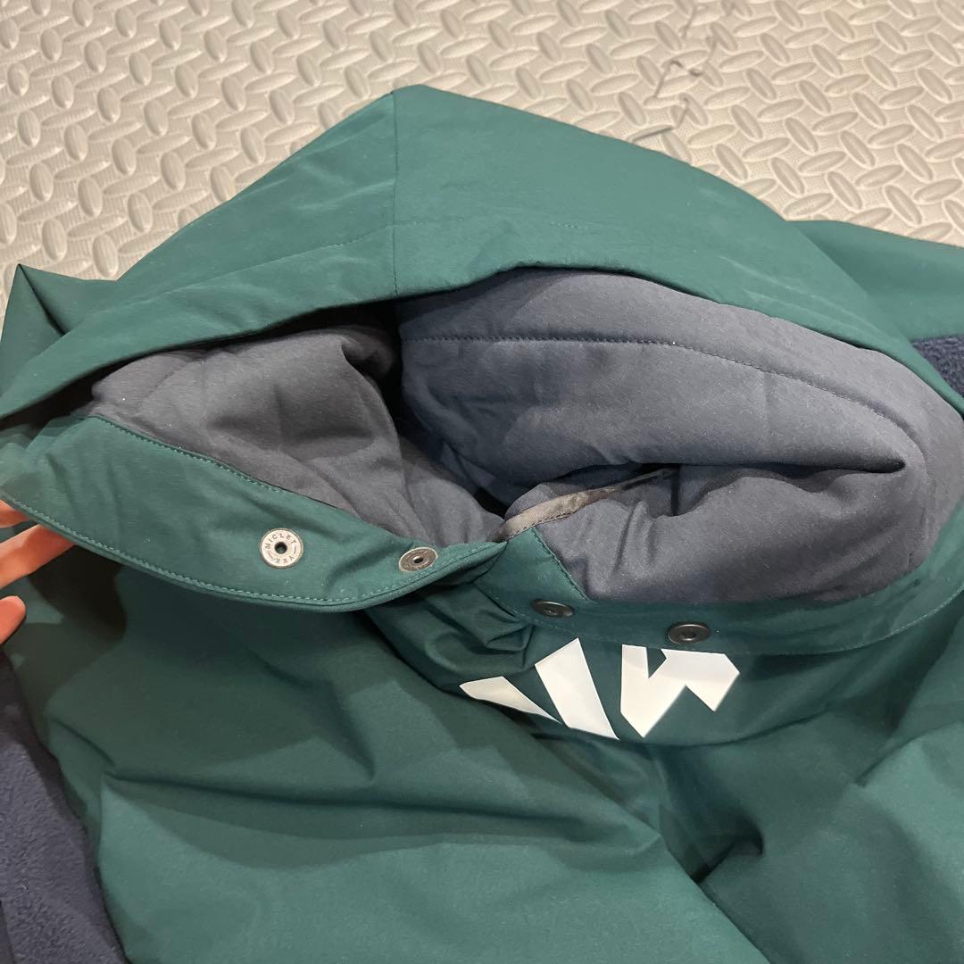 極美品　ゴルフ　TFW49 ウインドブレーカー