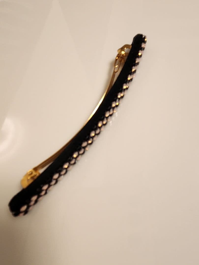 ラストお値下げ！美品　アッカ　ヘアアクセサリー　バレッタ　フランス製