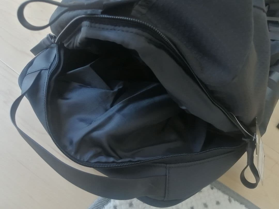 新品 アディダスゴルフ用バッグ リュック