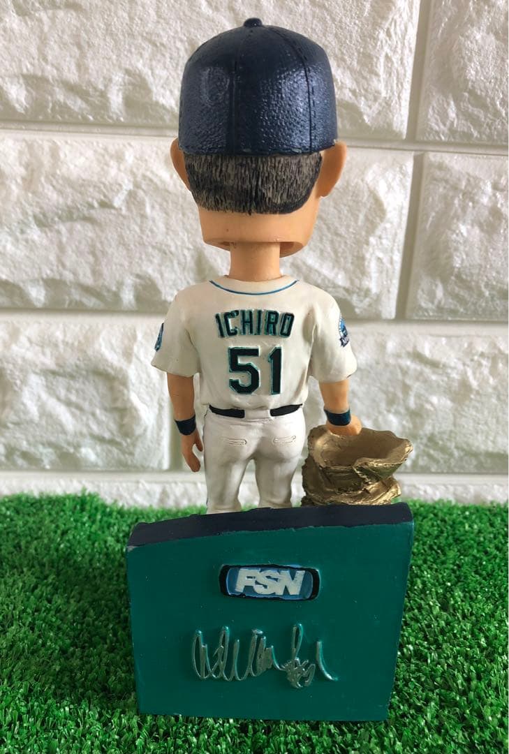 MLB 2007 イチロー GOLD GLOVE BOBBLEHEAD