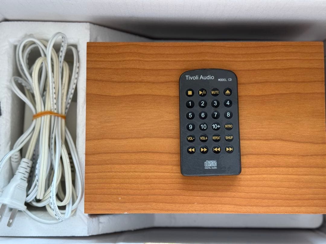 Tivoli Audio Model Two Stereo Radio 国内仕様