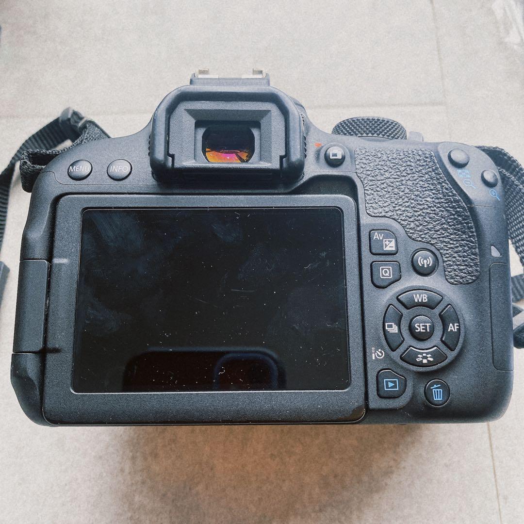 Canon EOS Kiss x9i レンズ・充電器・バッテリー2個付き